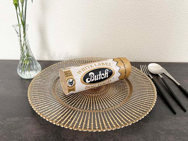 ブッチドッグフードのパッケージ