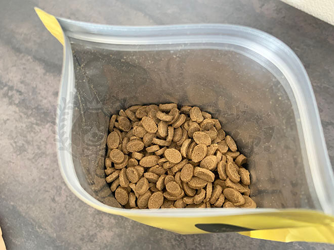 金の旨味ドッグフードの中身