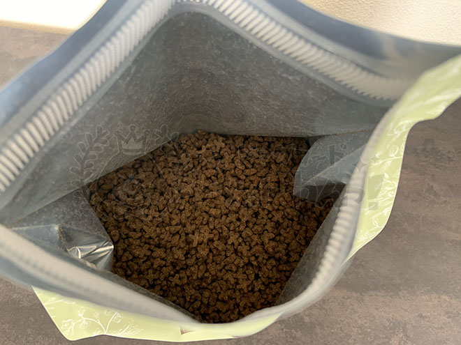 ペロリコドッグフードライトの中身