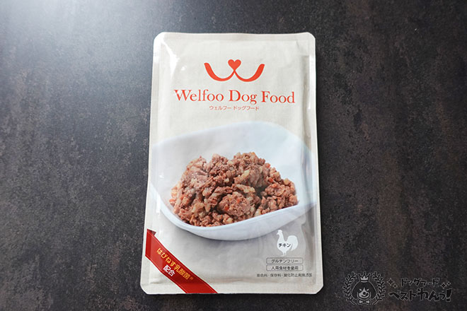 ウェルフードッグフードのパッケージ表面